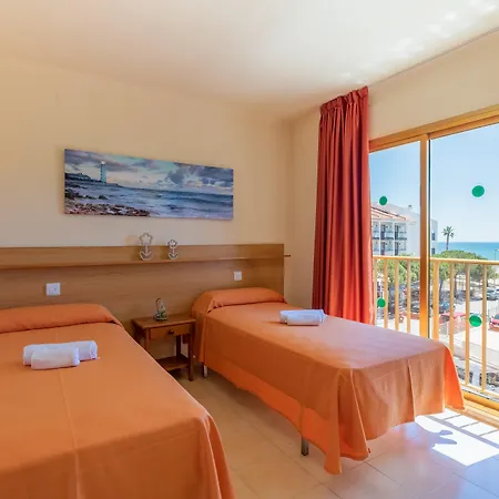 Apartment Rentalmar Pins Marina