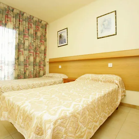 Rentalmar Pins Marina * Cambrils