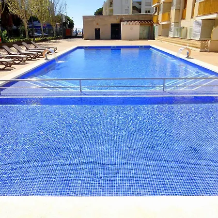 Rentalmar Pins Marina Apartment