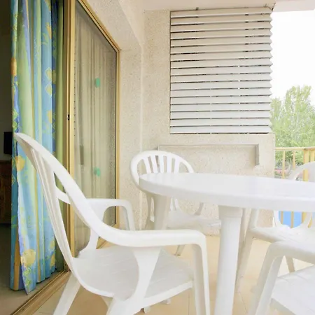 Rentalmar Pins Marina Apartment *