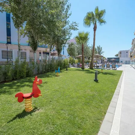 Apartment Rentalmar Pins Marina