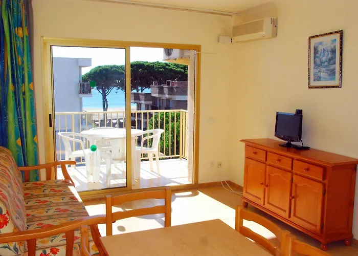 Rentalmar Pins Marina Apartamento Cambrils