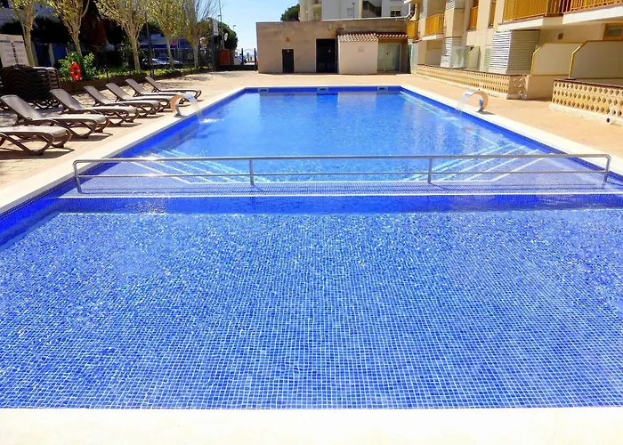 Rentalmar Pins Marina Apartamento